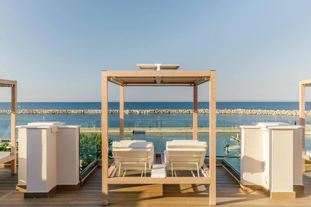 Diverso Platamon, Luxury Hotel & Suites エクステリア 写真