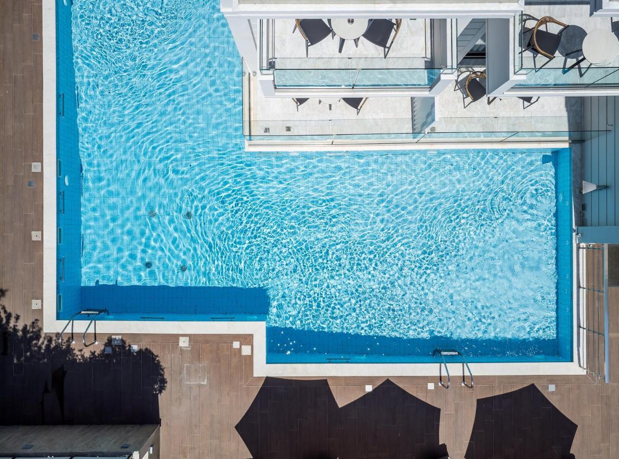 Diverso Platamon, Luxury Hotel & Suites エクステリア 写真