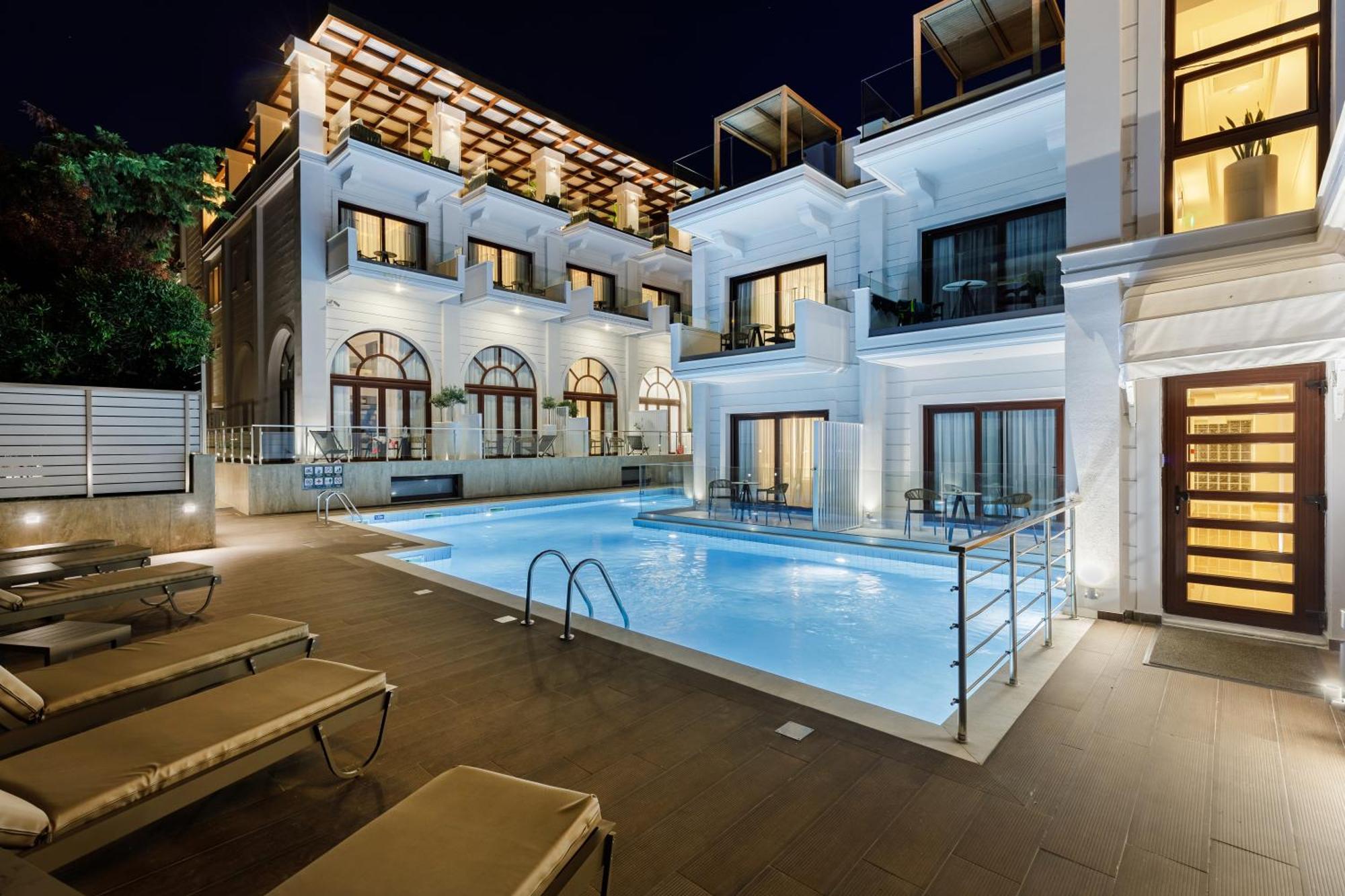 Diverso Platamon, Luxury Hotel & Suites エクステリア 写真